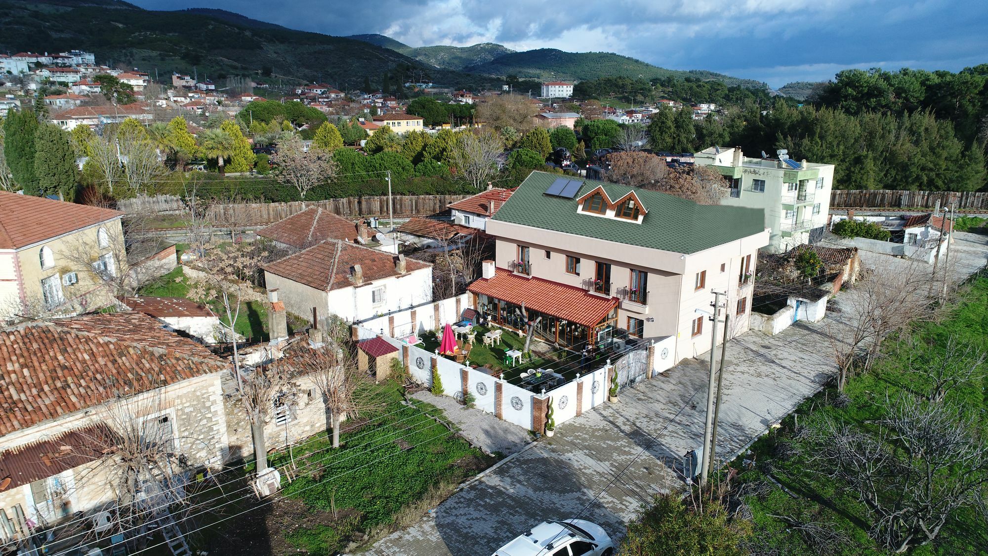 Can Efes Hotel 塞尔丘克 外观 照片